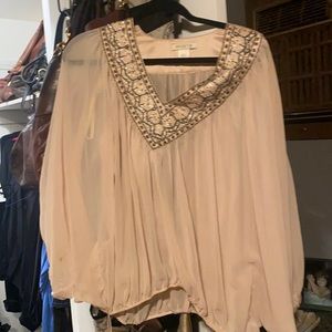 Arden B blouse in beige